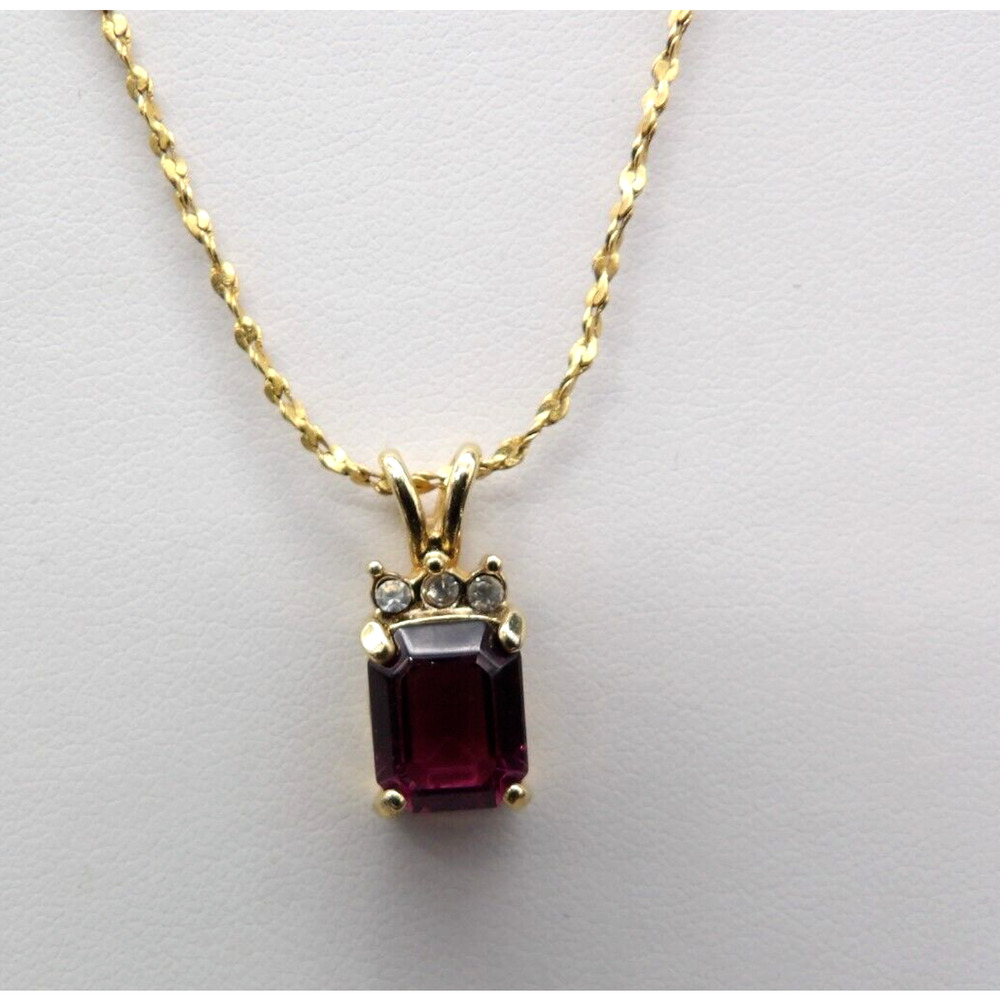 Delicate Gold Tone Chain with Octogon Cut Purple Rhinestone 18" Unmarked